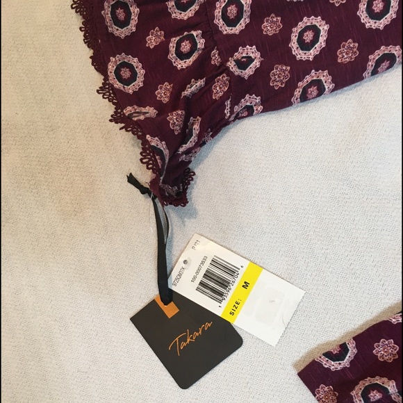 NWT Takara Bell Sleeve Peplum Top - Picture 9 of 9